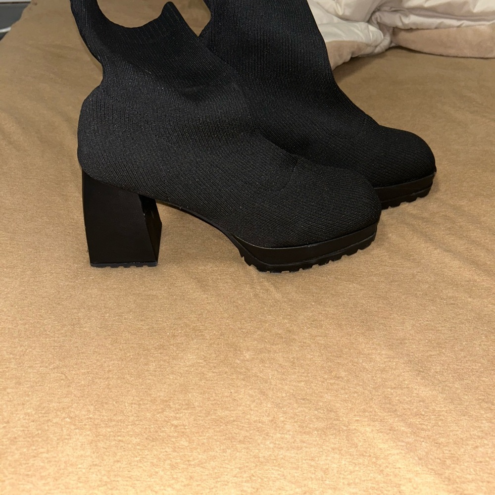 Black Heeled Boots with Chunky Block Heel